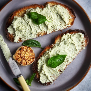 Roasted Garlic and Herbs Cheese