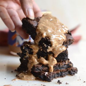 5. Cinnamon-Vanilla Bean Fudge Brownies - thumbnail