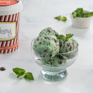 Mint Stracciatella 500 ml Tub